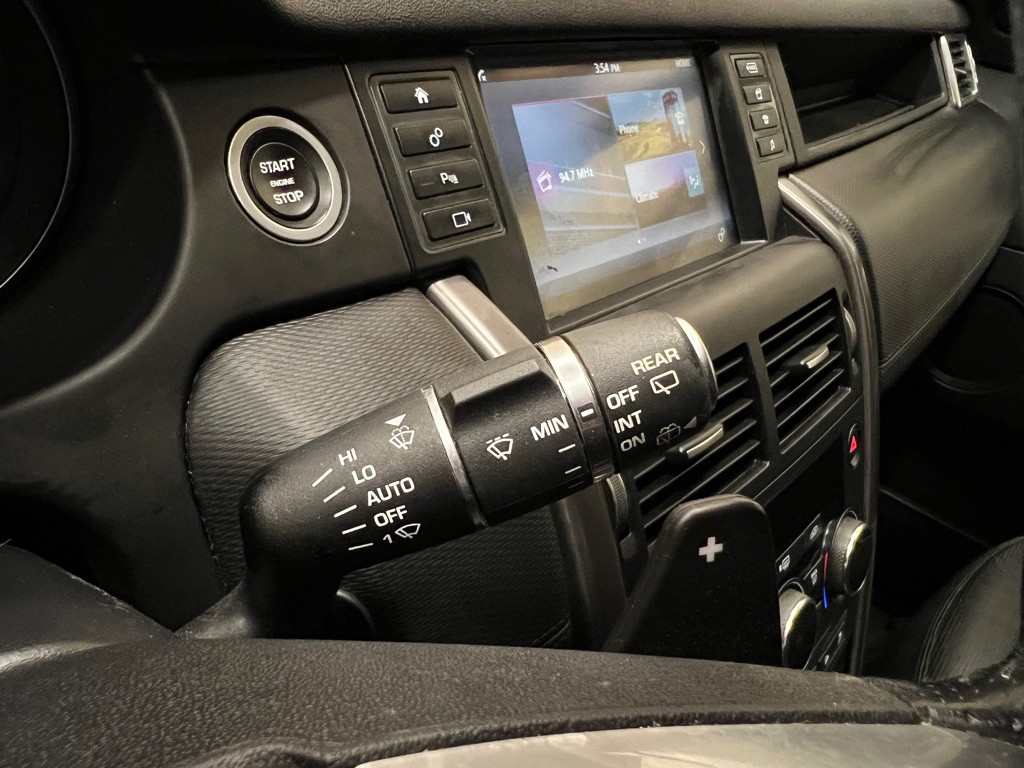 2018 Land Rover Discovery Sport Image 21