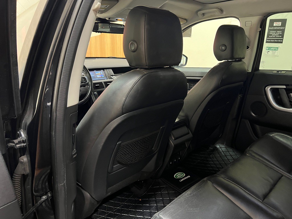 2018 Land Rover Discovery Sport Image 31