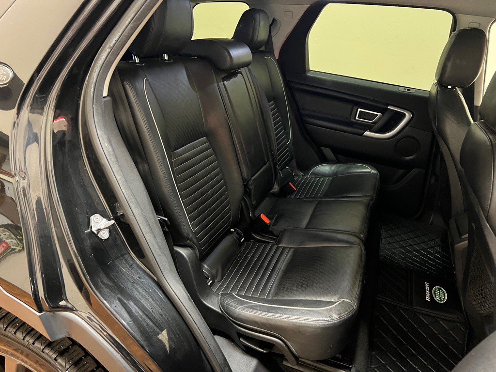 2018 Land Rover Discovery Sport Image 33