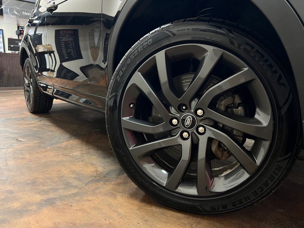 2018 Land Rover Discovery Sport Image 41