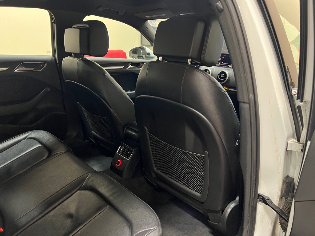 2015 Audi A3 Image 32
