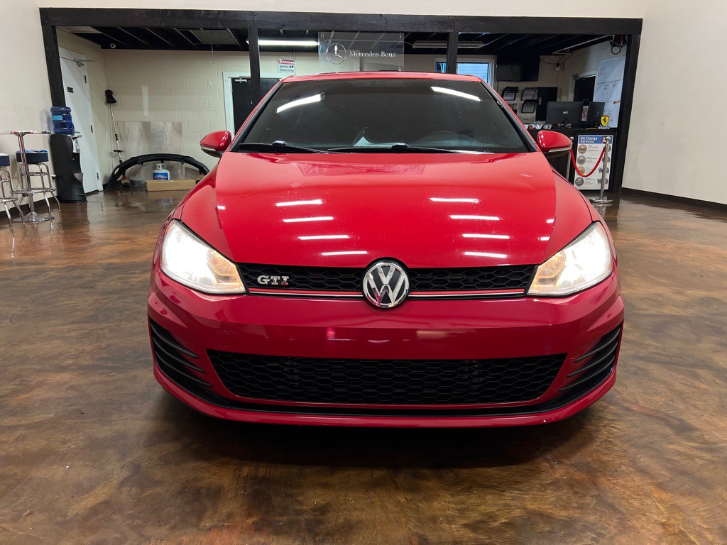 2016 Volkswagen GTI Image 4