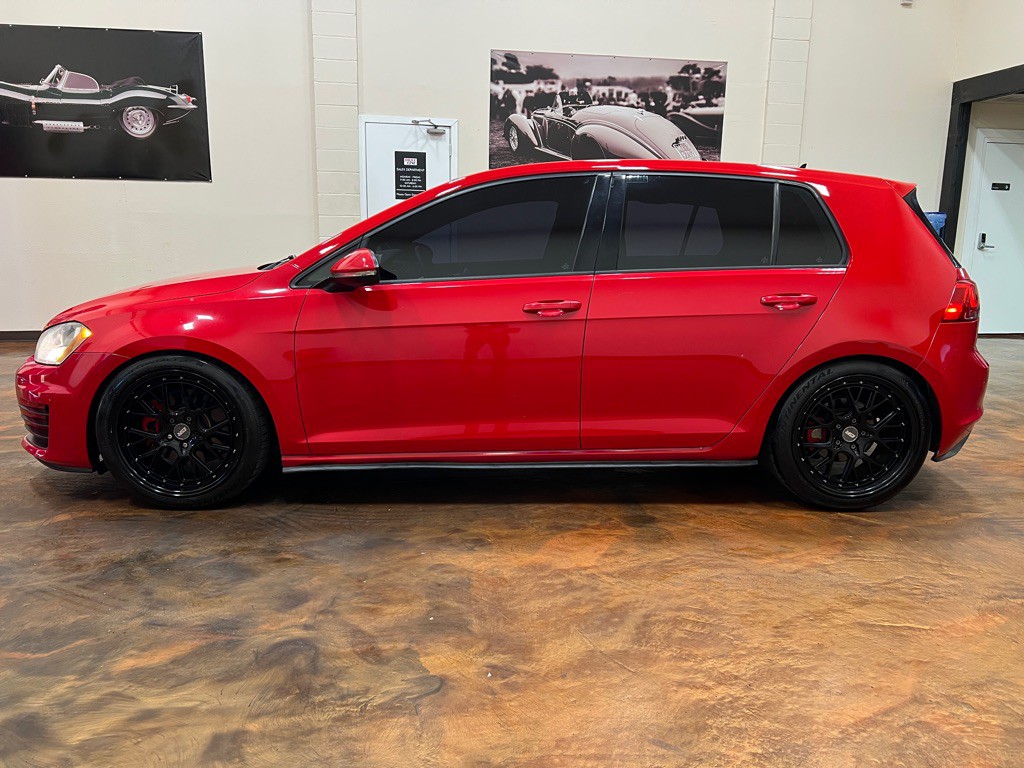 2016 Volkswagen GTI Image 6