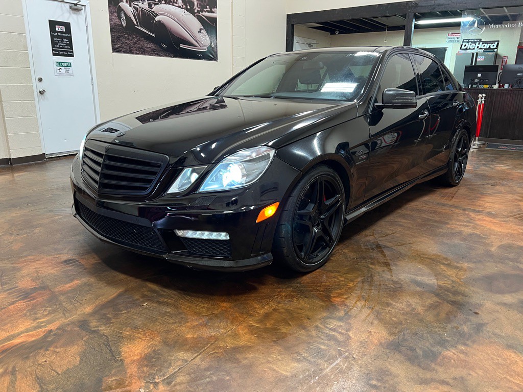 2011 Mercedes-Benz E-Class Image 5