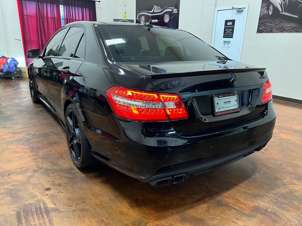 2011 Mercedes-Benz E-Class Image 7