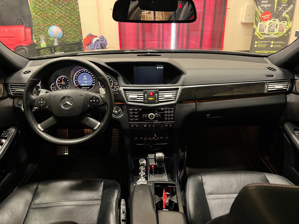 2011 Mercedes-Benz E-Class Image 17