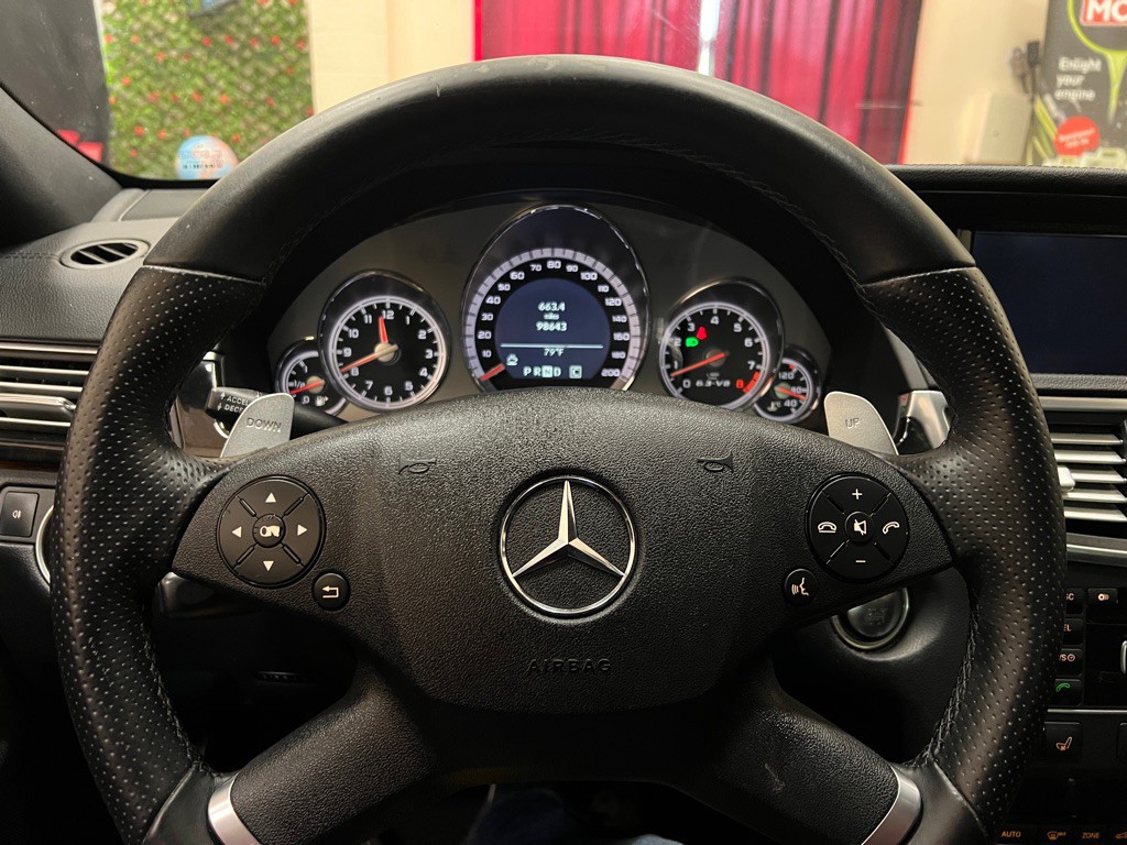 2011 Mercedes-Benz E-Class Image 26