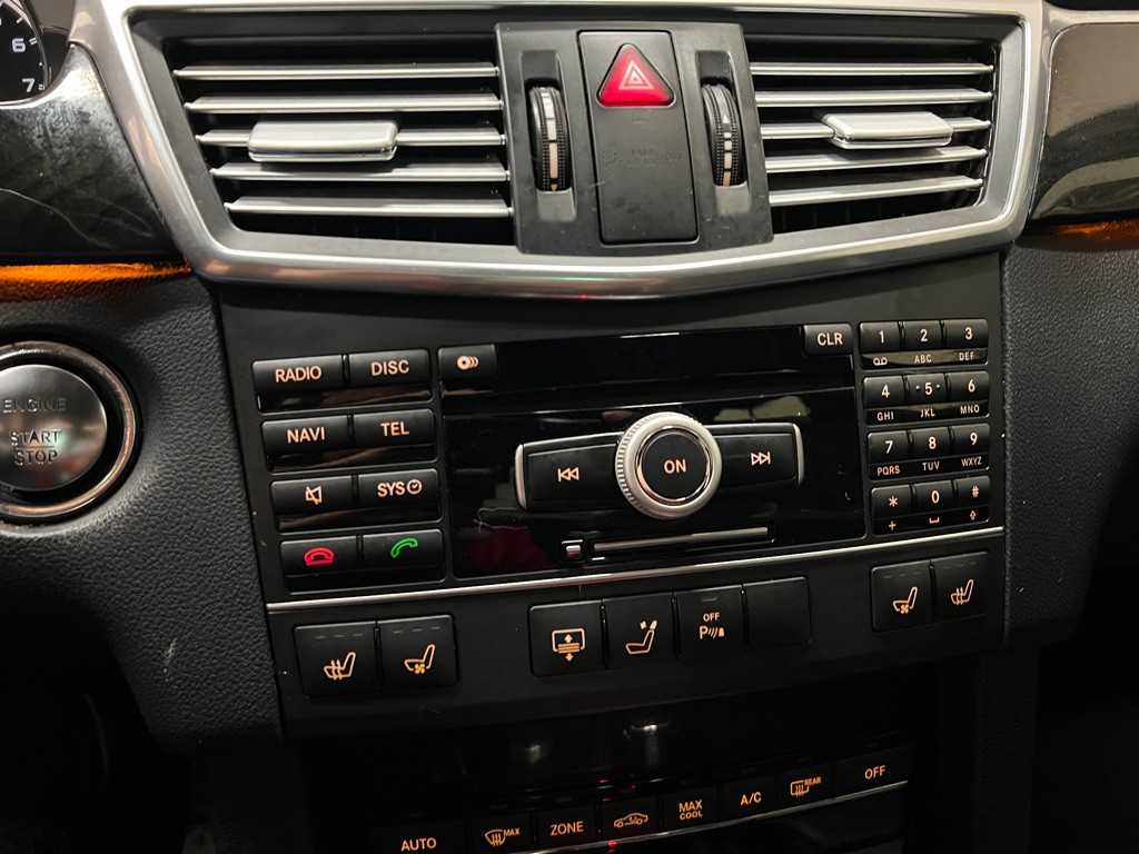2011 Mercedes-Benz E-Class Image 29