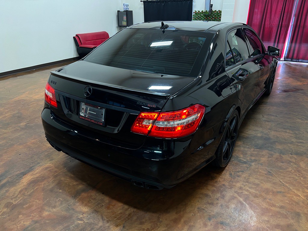 2011 Mercedes-Benz E-Class Image 46