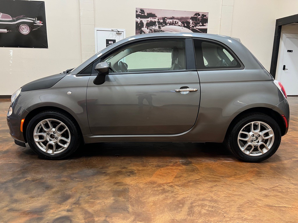 2013 FIAT 500 Image 6