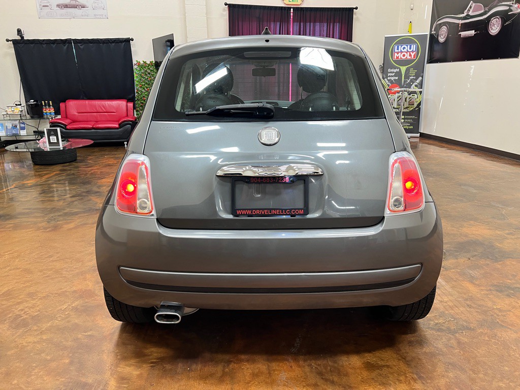 2013 FIAT 500 Image 8