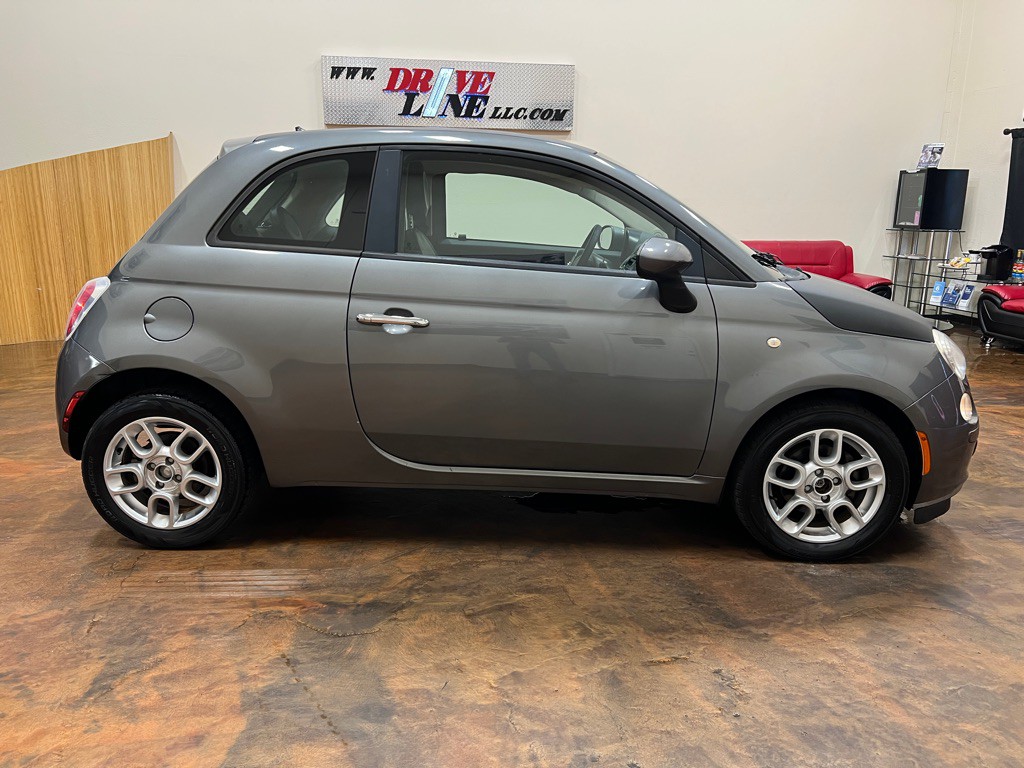 2013 FIAT 500 Image 10