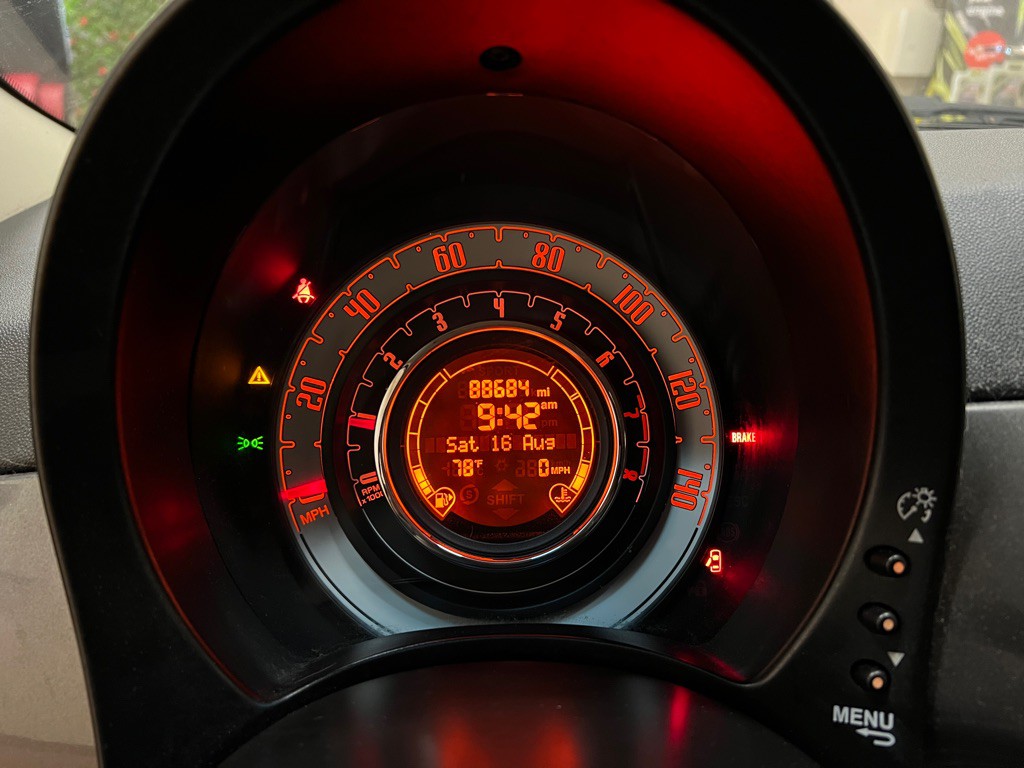 2013 FIAT 500 Image 15