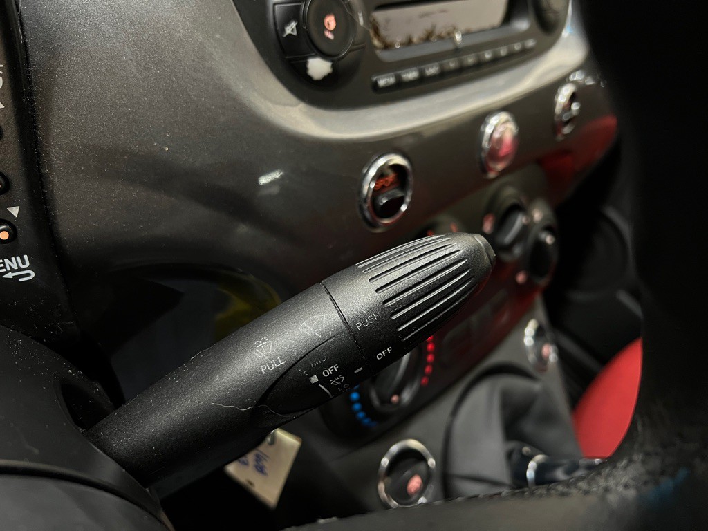 2013 FIAT 500 Image 20