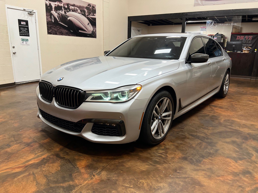2016 BMW 7 Series Image 5