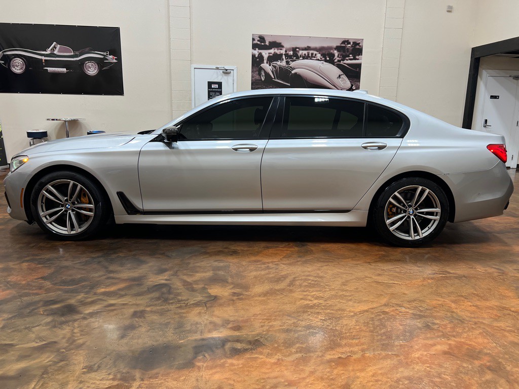 2016 BMW 7 Series Image 6