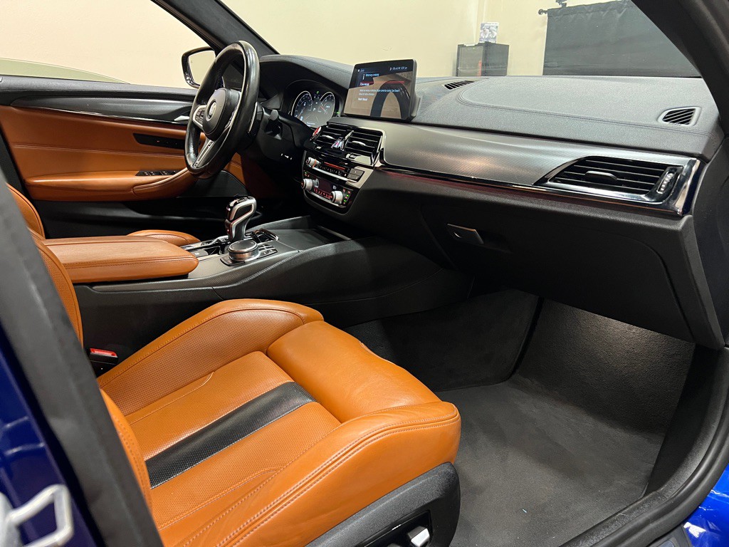 2018 BMW M5 Image 18