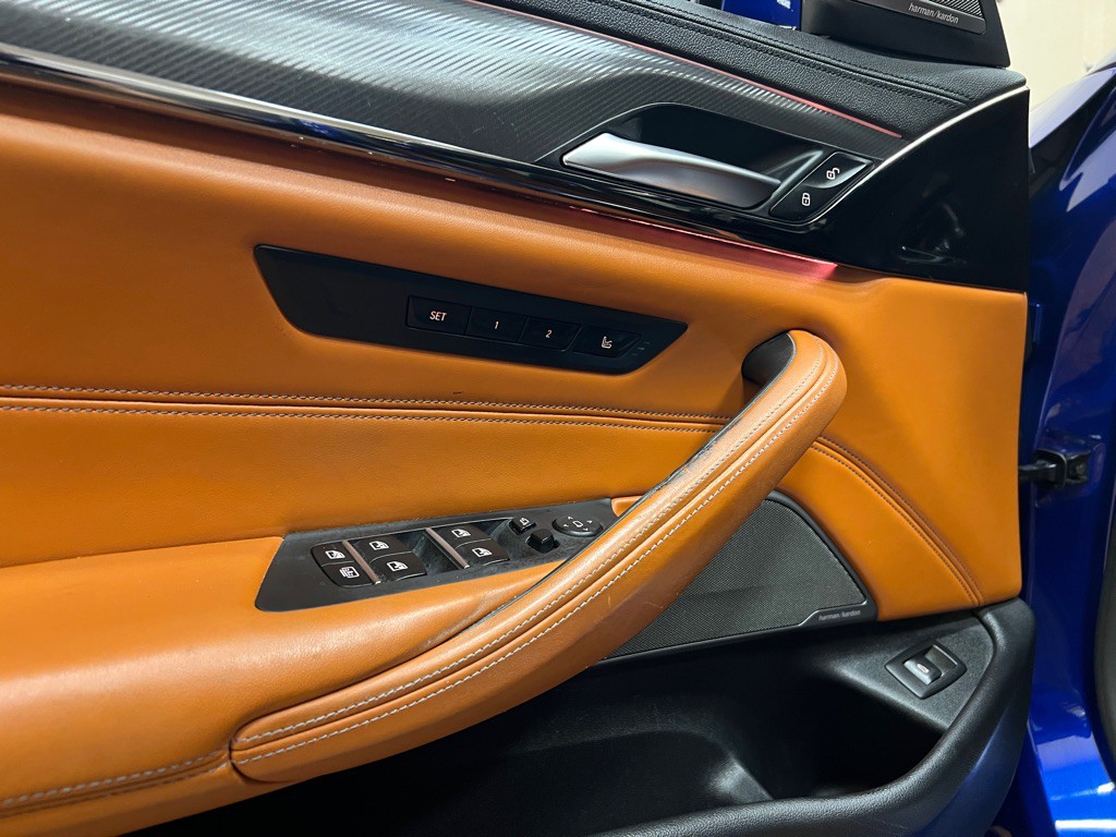 2018 BMW M5 Image 19