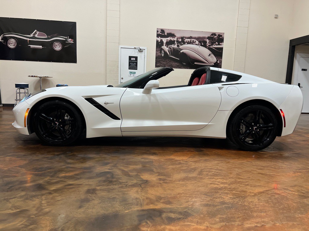 2017 Chevrolet Corvette Image 6