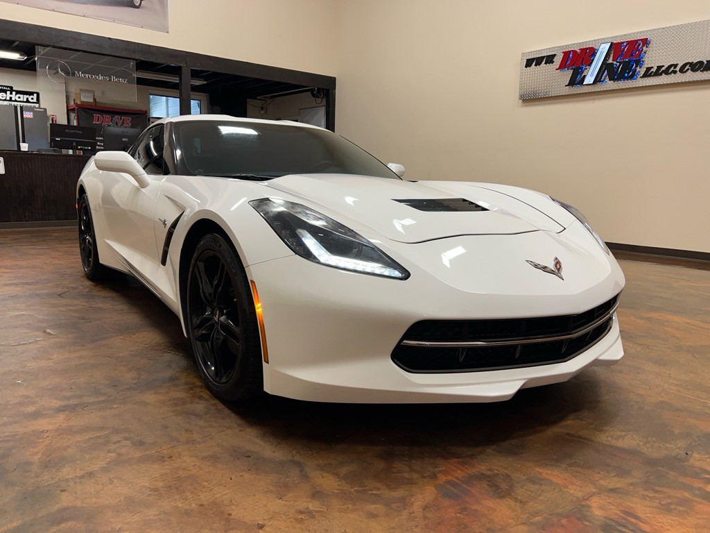 2017 Chevrolet Corvette Image 13