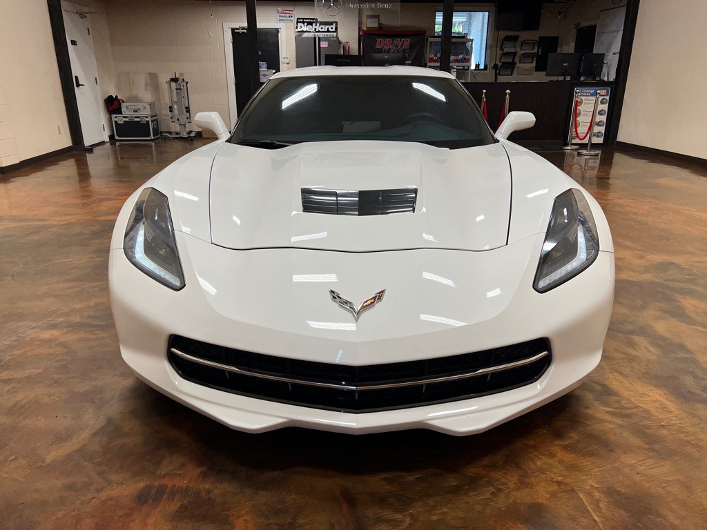 2017 Chevrolet Corvette Image 14