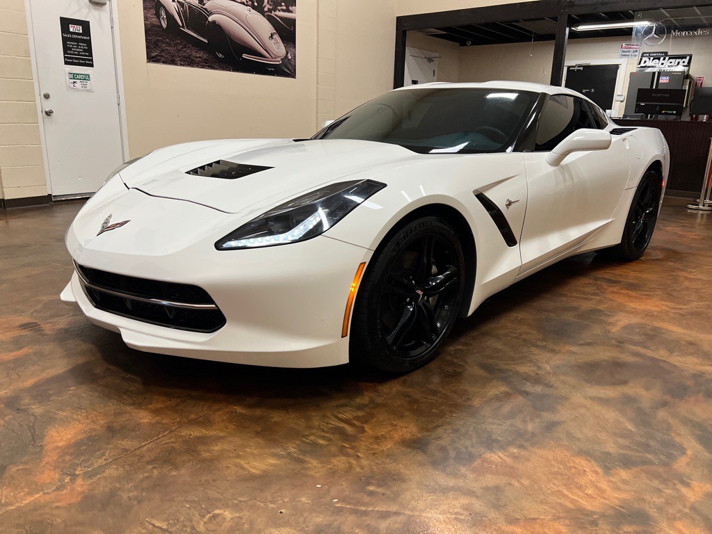 2017 Chevrolet Corvette Image 15