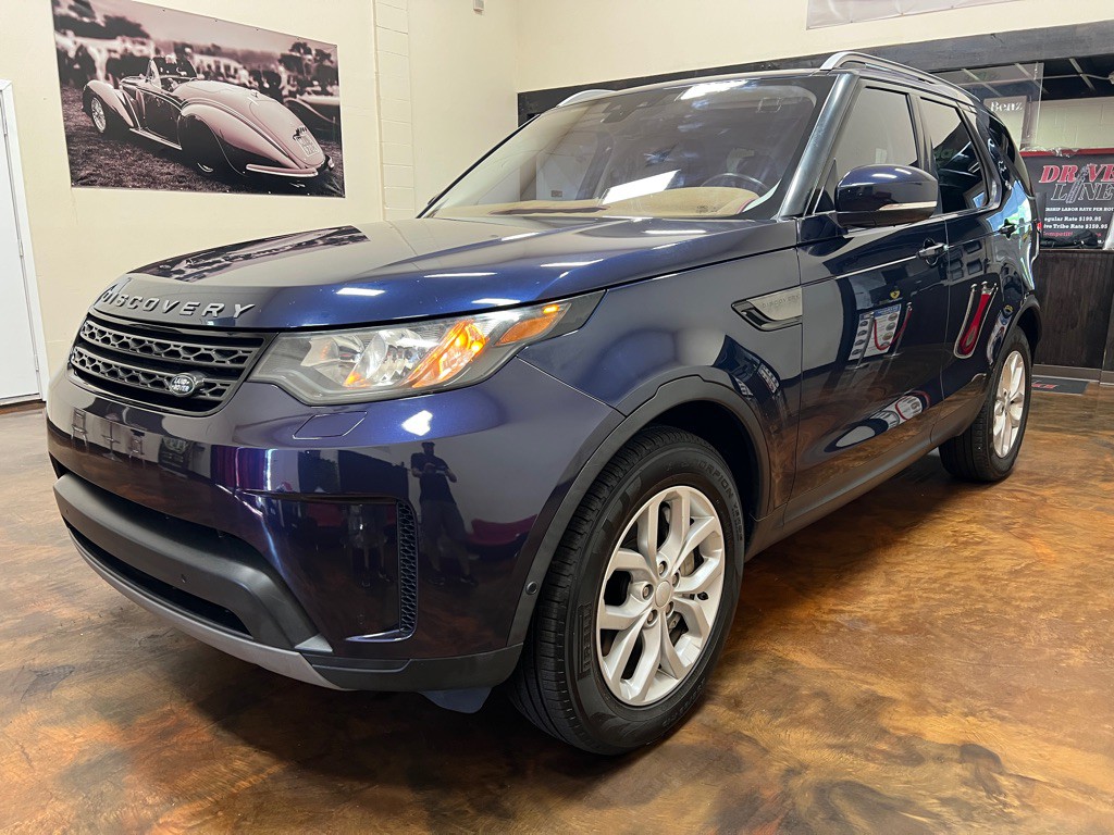 2018 Land Rover Discovery Image 5
