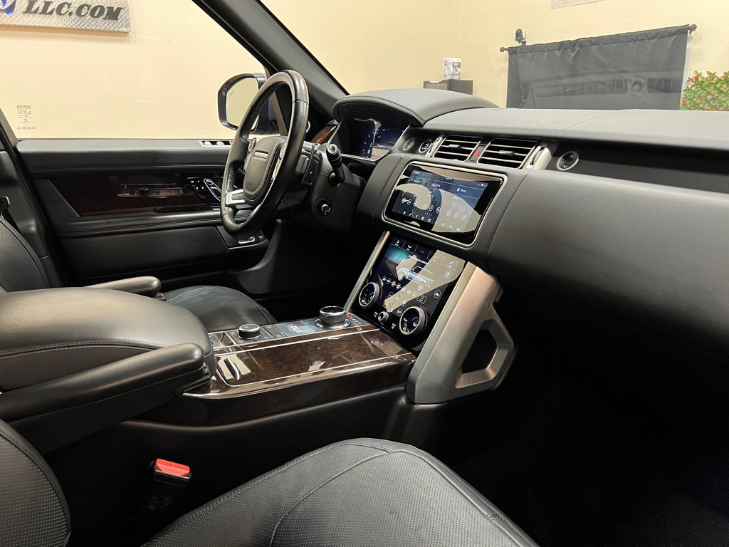 2020 Land Rover Range Rover Image 15