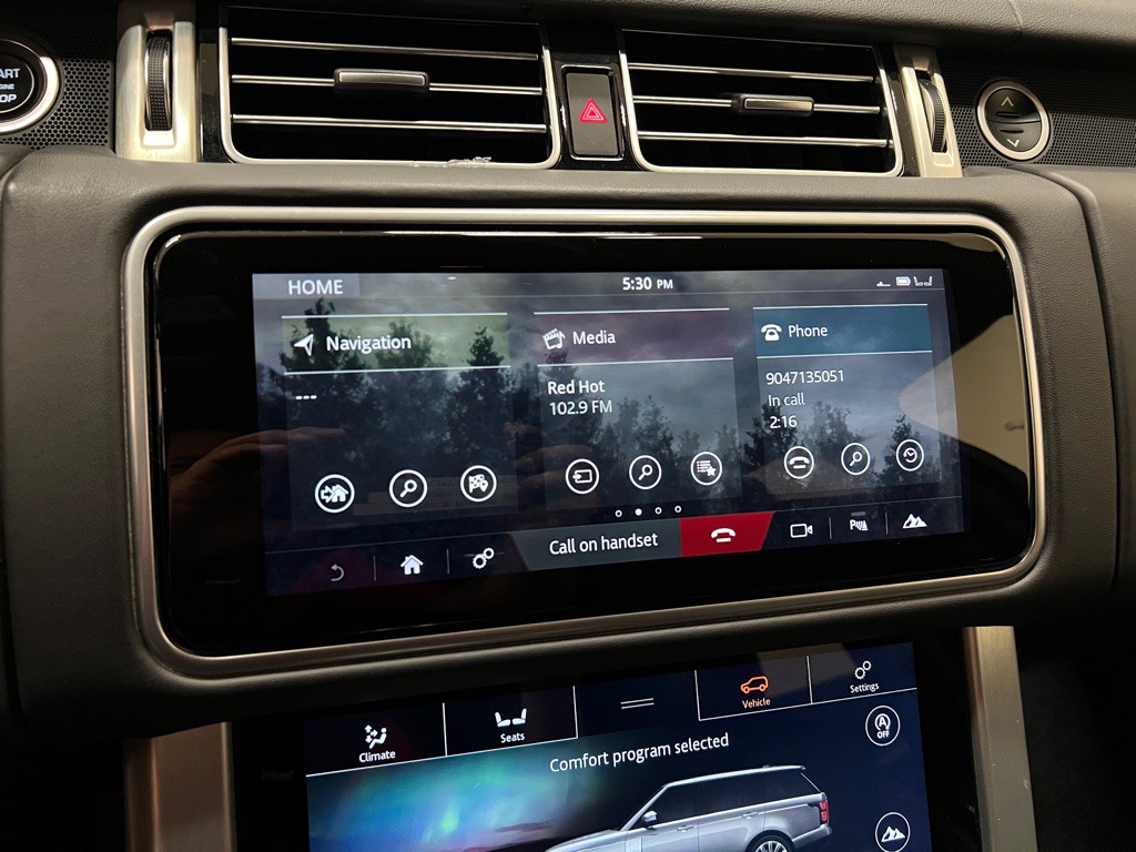 2020 Land Rover Range Rover Image 24