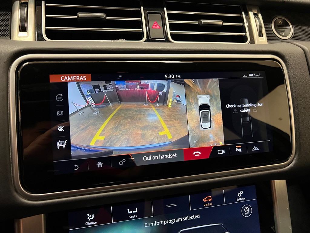 2020 Land Rover Range Rover Image 25
