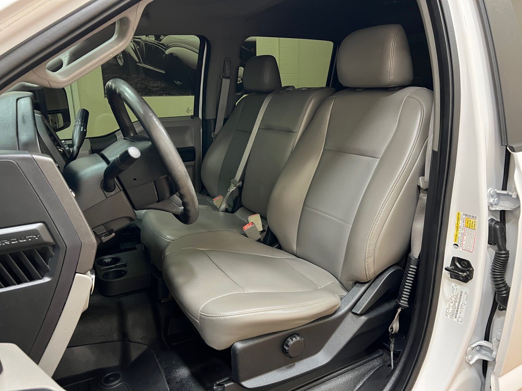 2018 Ford F-250 Image 30