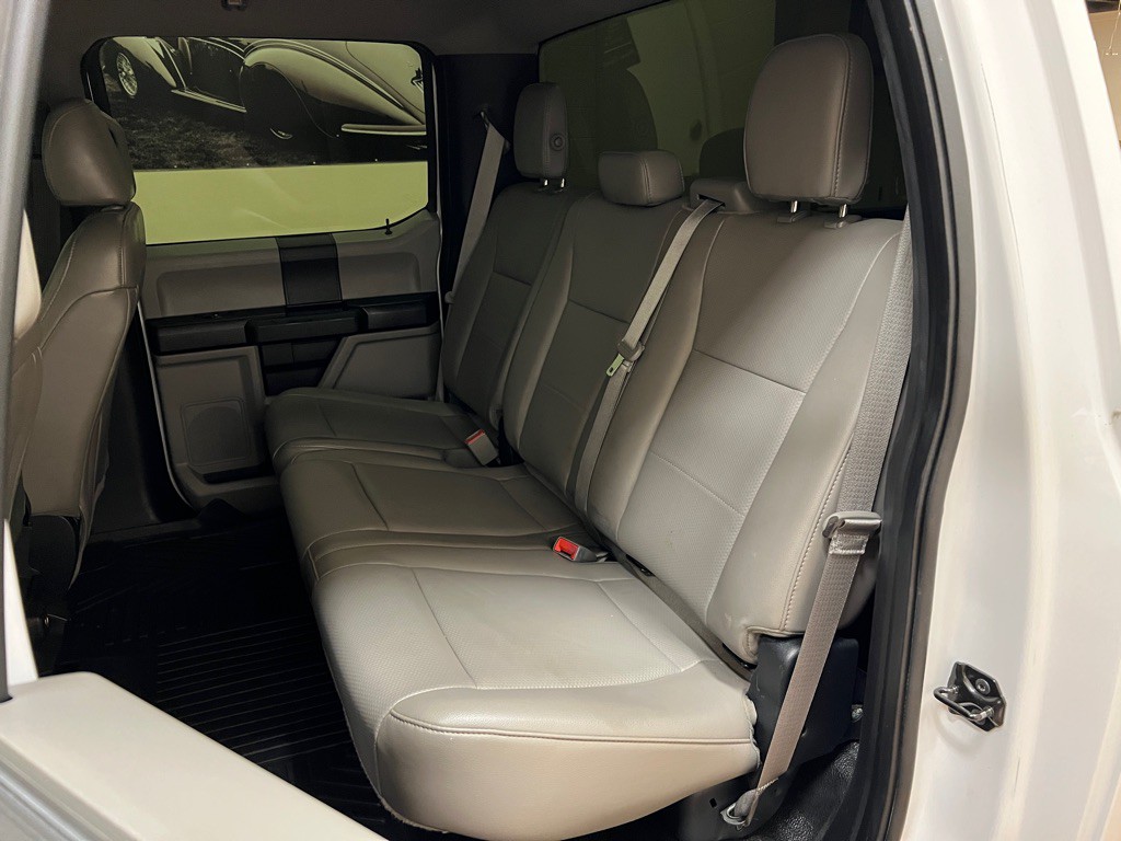 2018 Ford F-250 Image 32