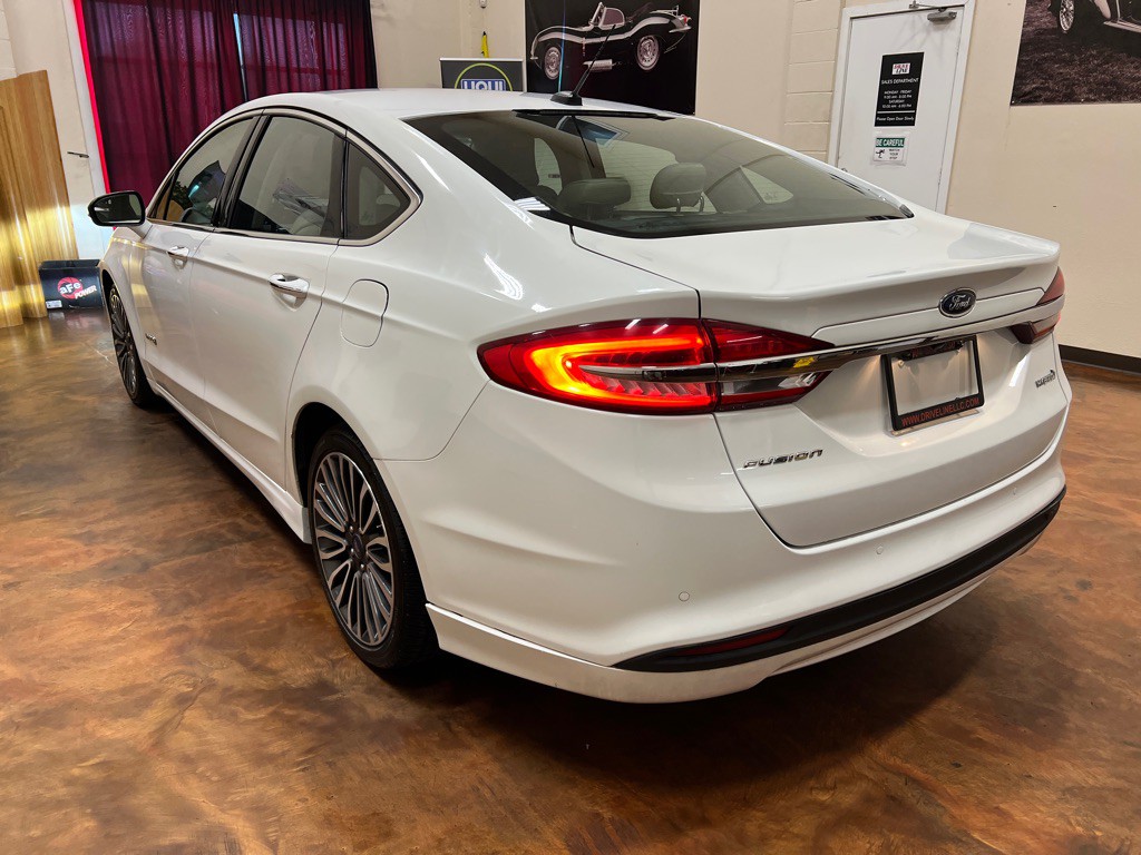 2017 Ford Fusion Image 7