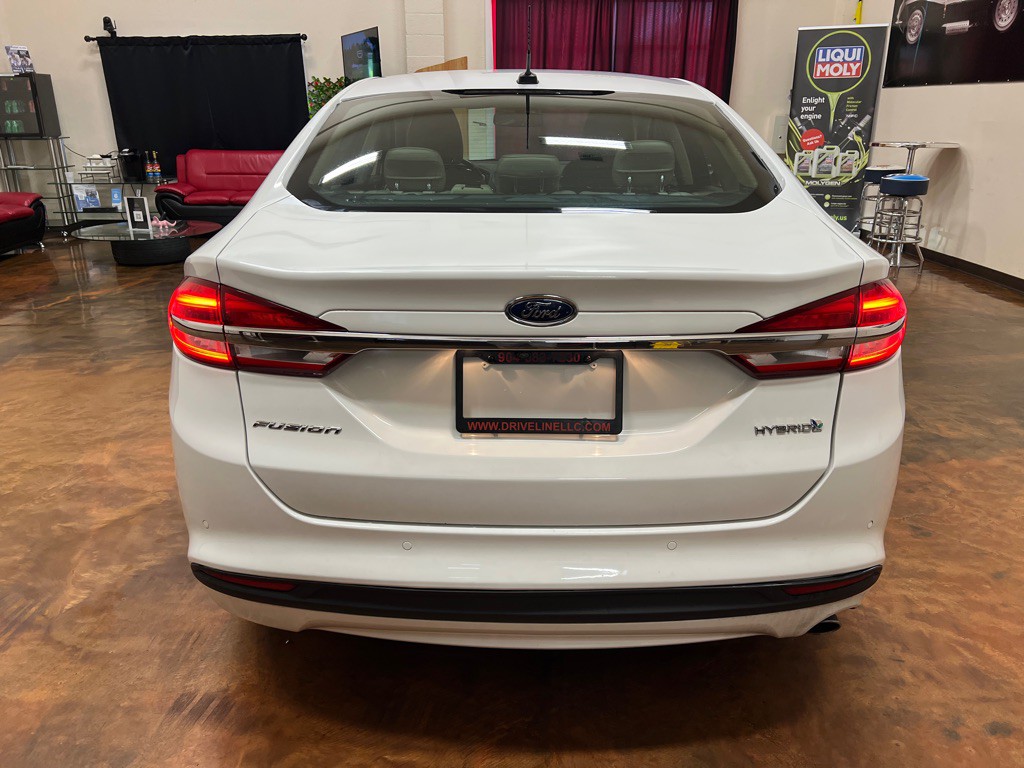 2017 Ford Fusion Image 8