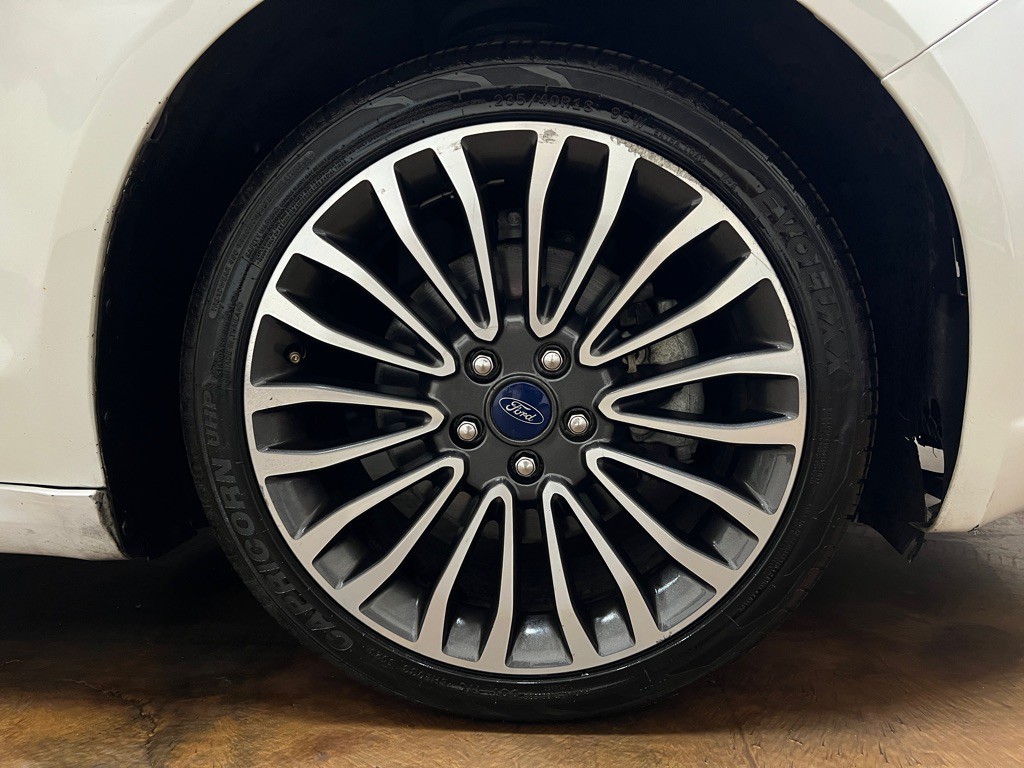 2017 Ford Fusion Image 11