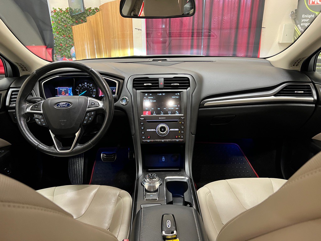 2017 Ford Fusion Image 14