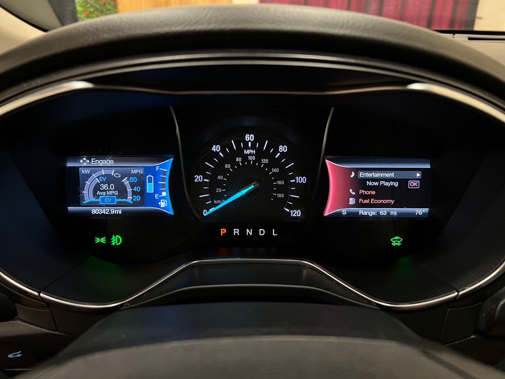 2017 Ford Fusion Image 16
