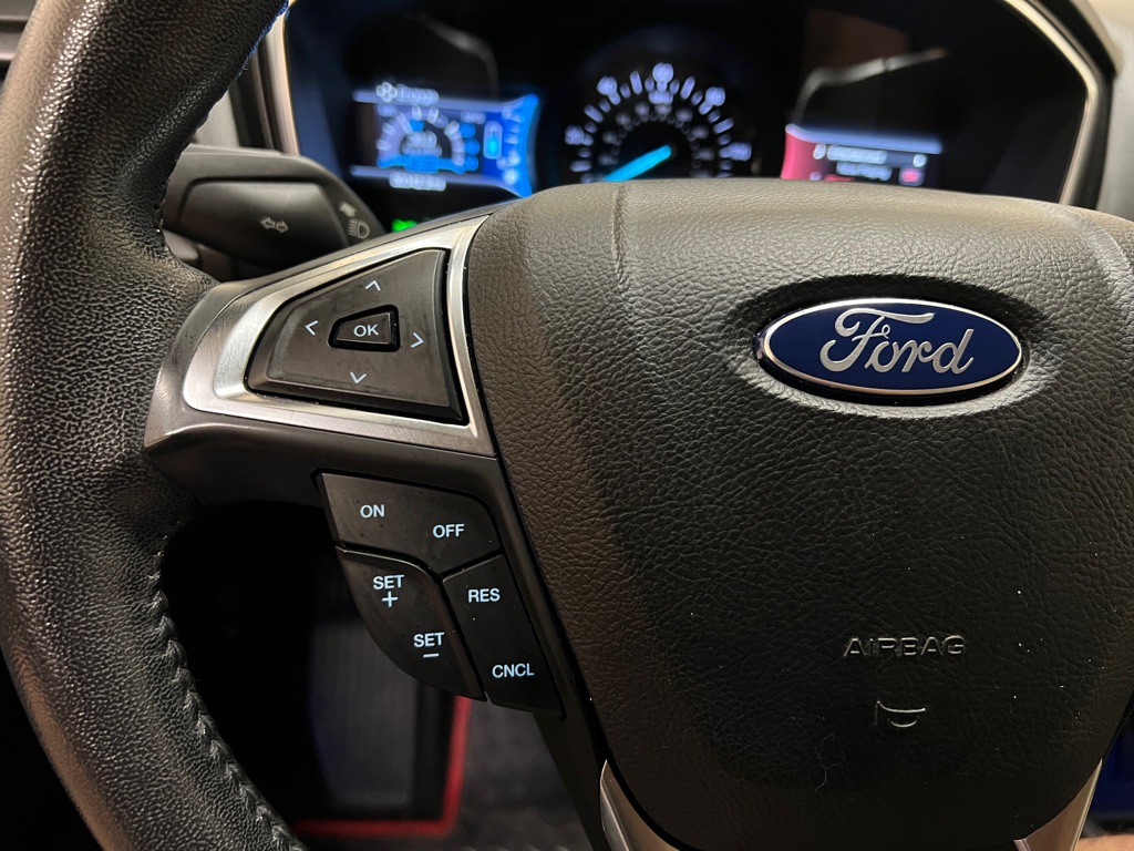 2017 Ford Fusion Image 17