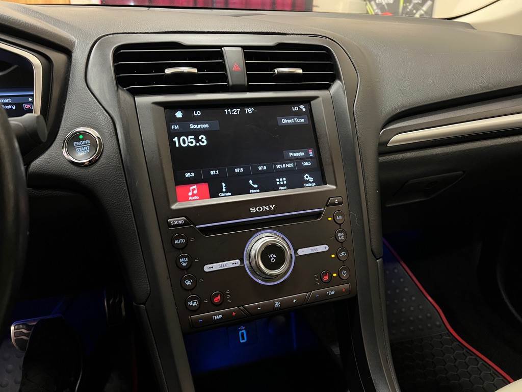 2017 Ford Fusion Image 23