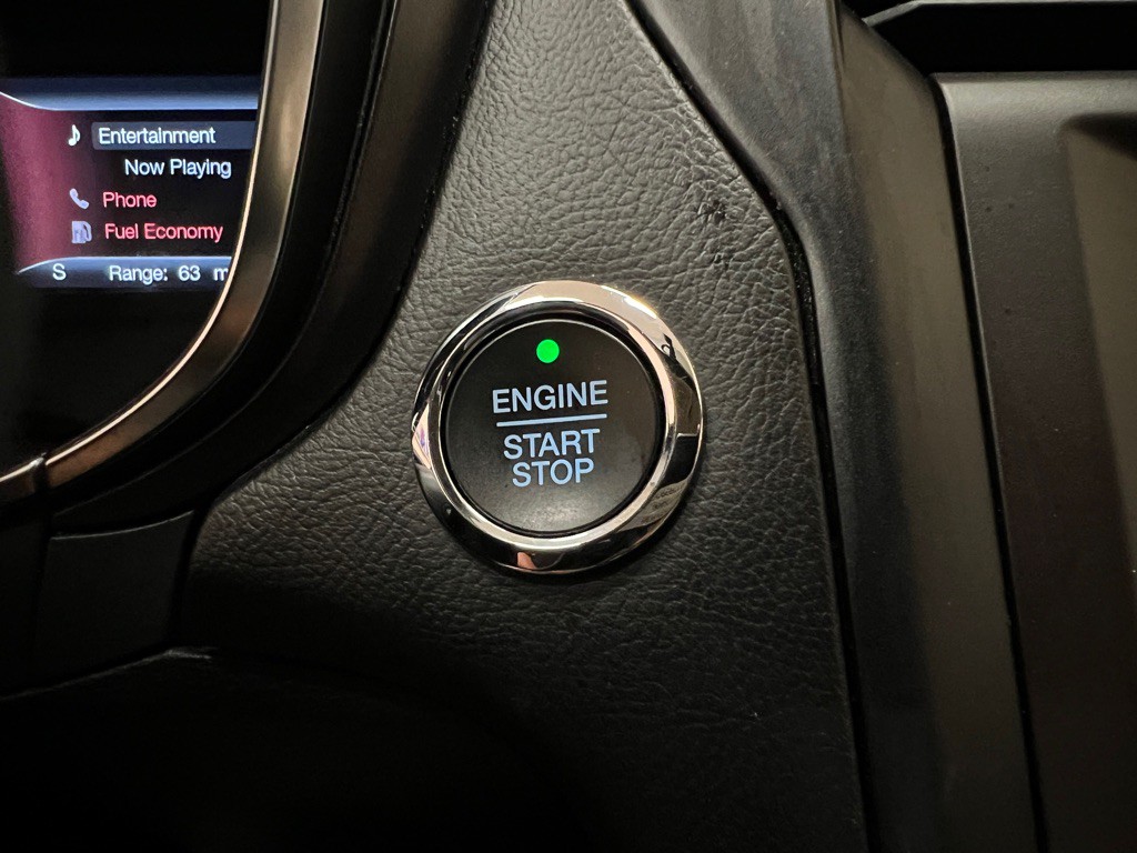 2017 Ford Fusion Image 27