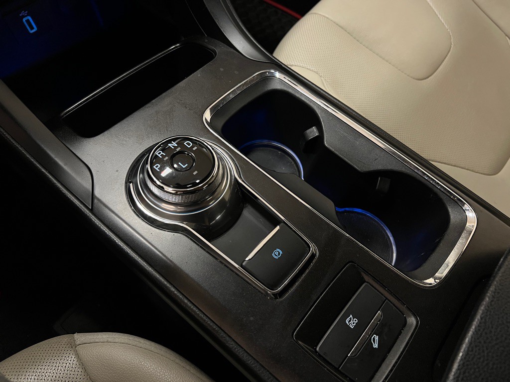 2017 Ford Fusion Image 28