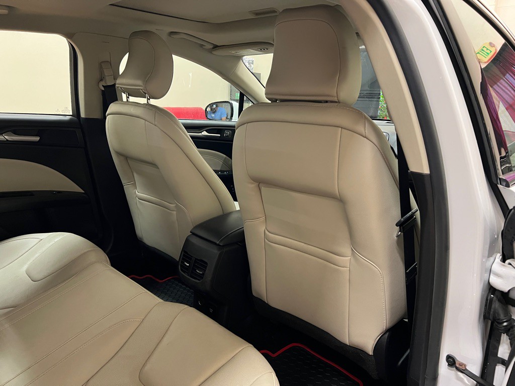 2017 Ford Fusion Image 34