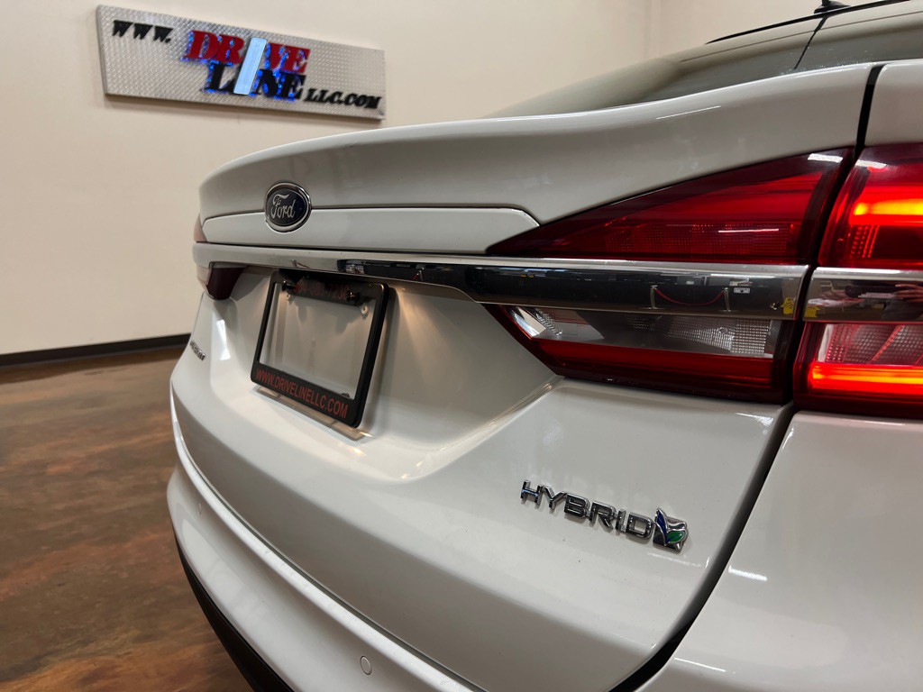 2017 Ford Fusion Image 44