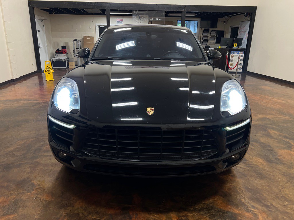 2016 Porsche Macan Image 4