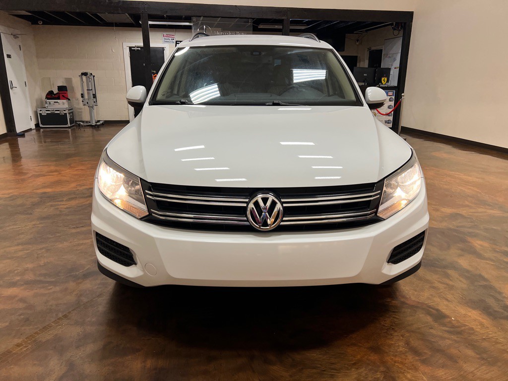 2017 Volkswagen Tiguan Image 4