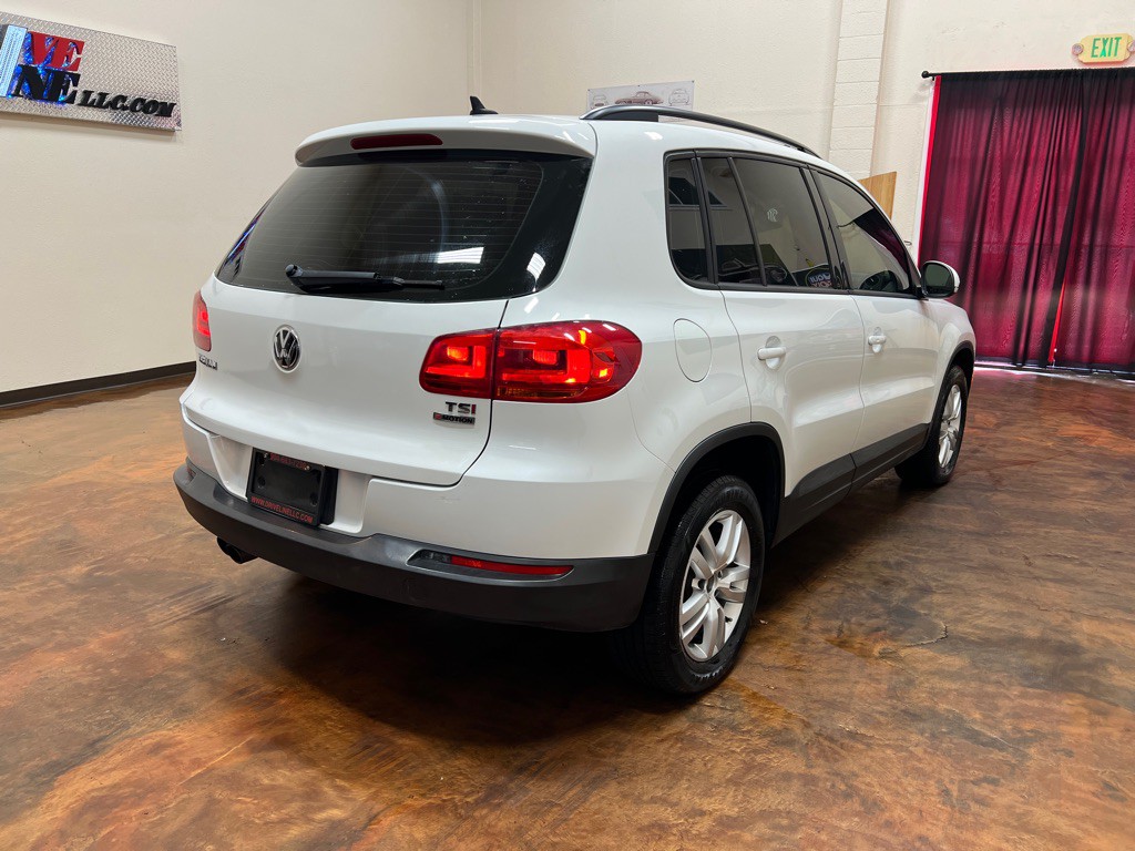 2017 Volkswagen Tiguan Image 9