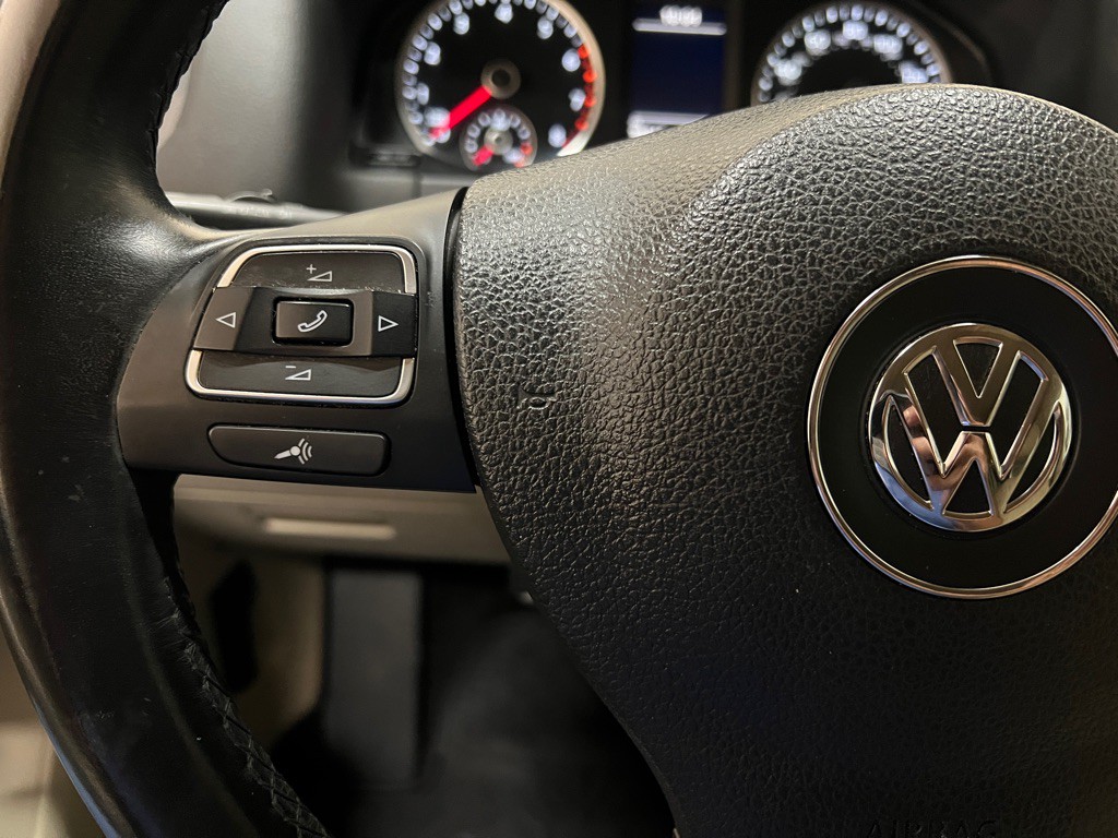 2017 Volkswagen Tiguan Image 17