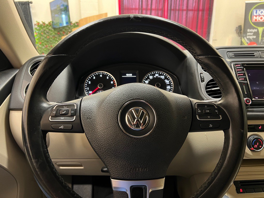 2017 Volkswagen Tiguan Image 18