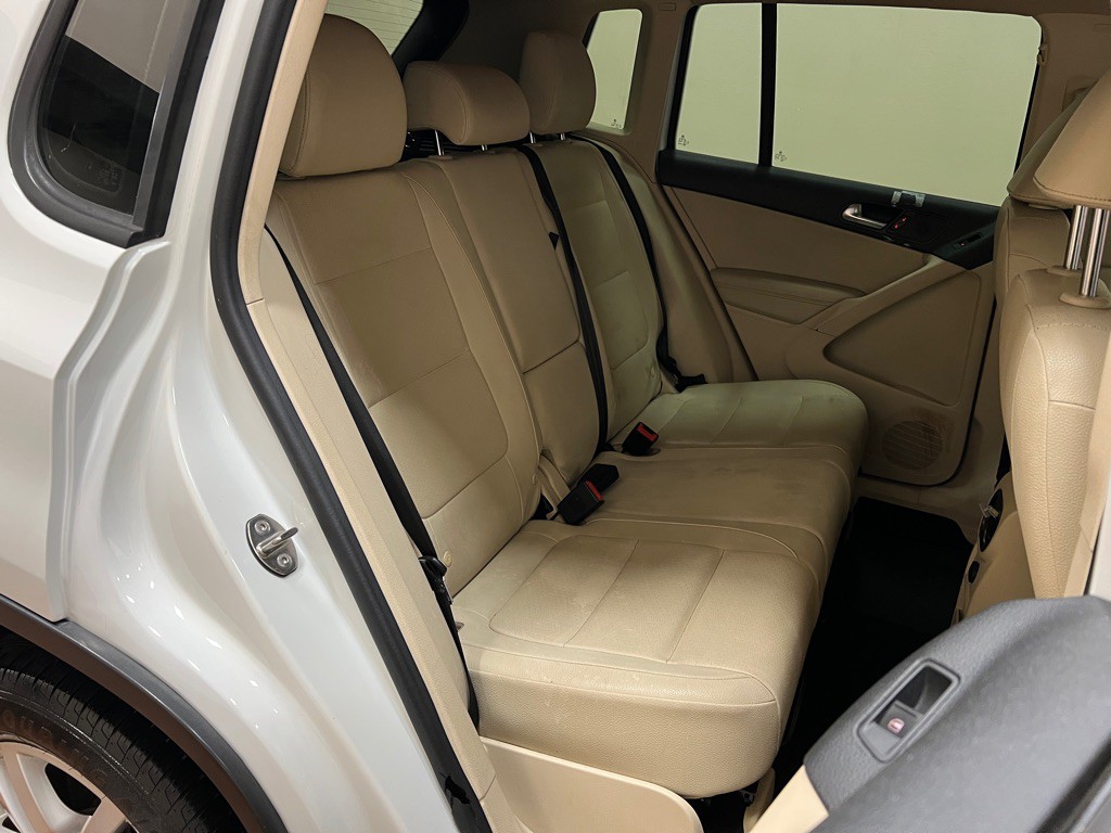 2017 Volkswagen Tiguan Image 31