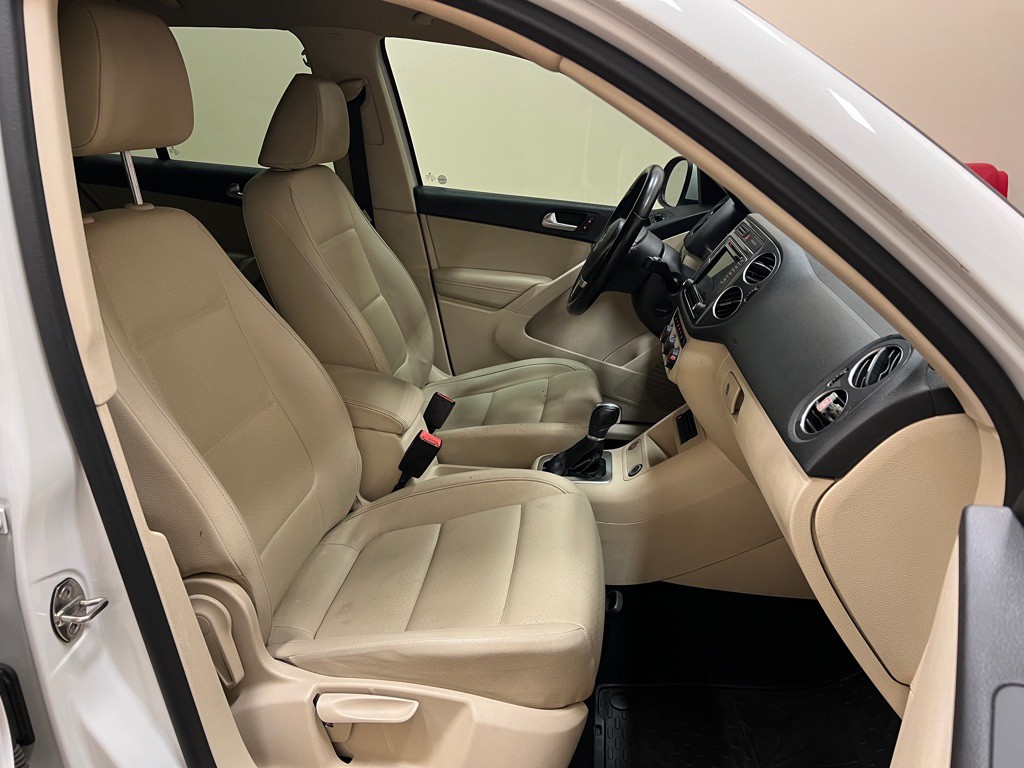 2017 Volkswagen Tiguan Image 33